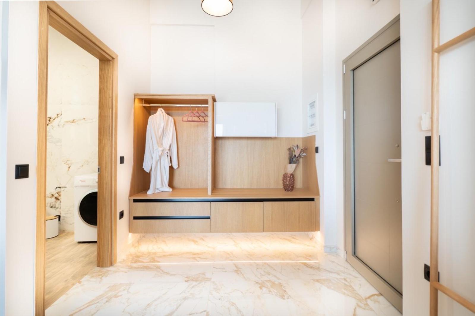 Petradi Suites Каламата Екстериор снимка